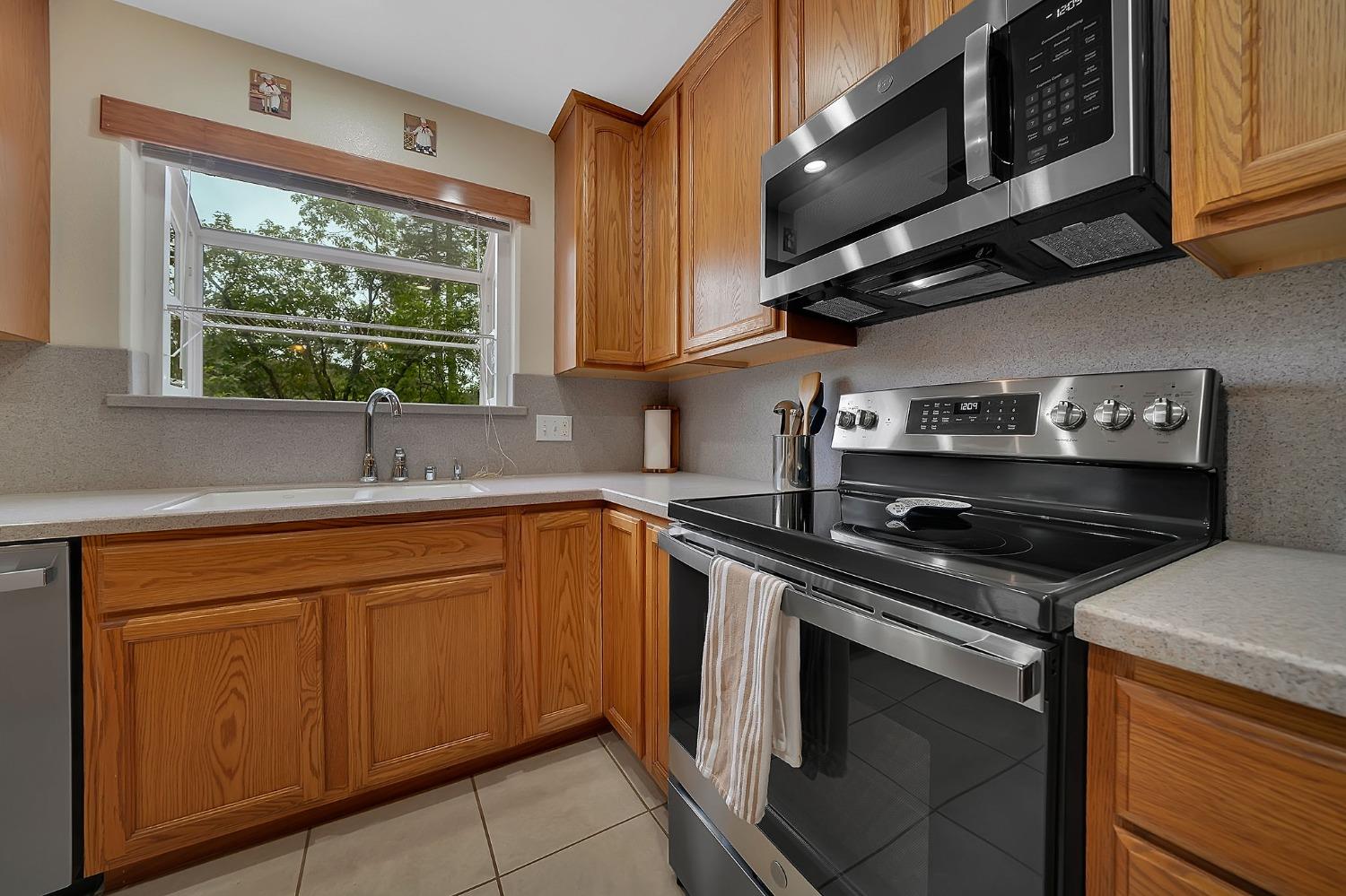 Detail Gallery Image 22 of 72 For 19621 E Clinton Rd, Jackson,  CA 95642 - 3 Beds | 2 Baths