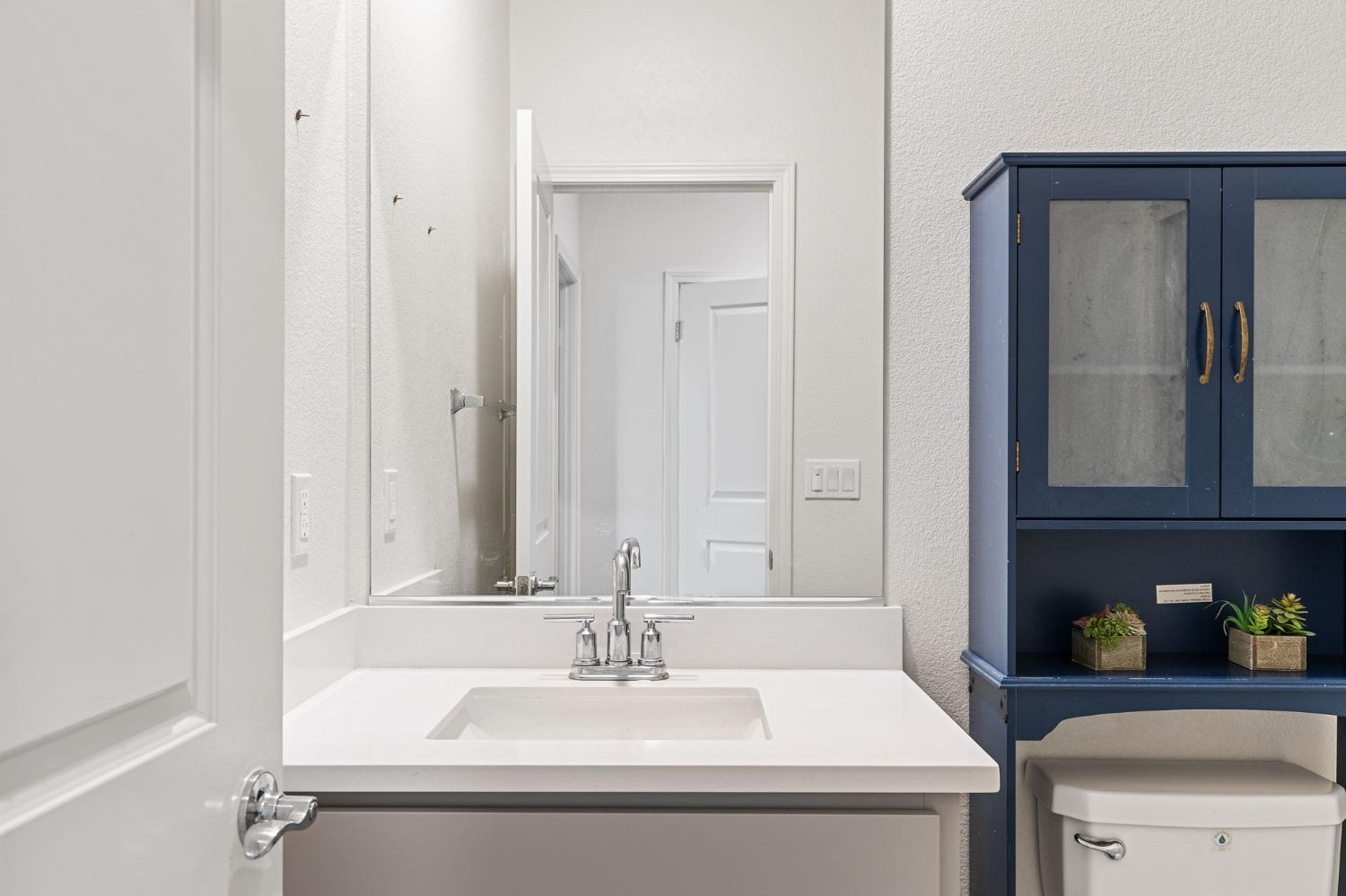 Maggie Court, Plumas Lake, California image 21