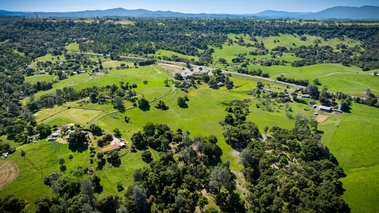Sunshine Lane, Mokelumne Hill, California image 44