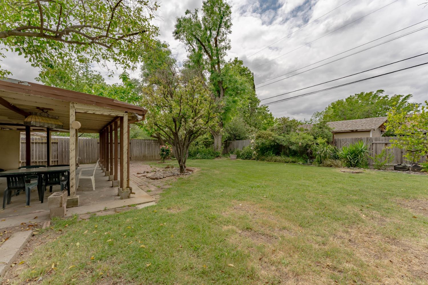 Morse Avenue, Sacramento, California image 27