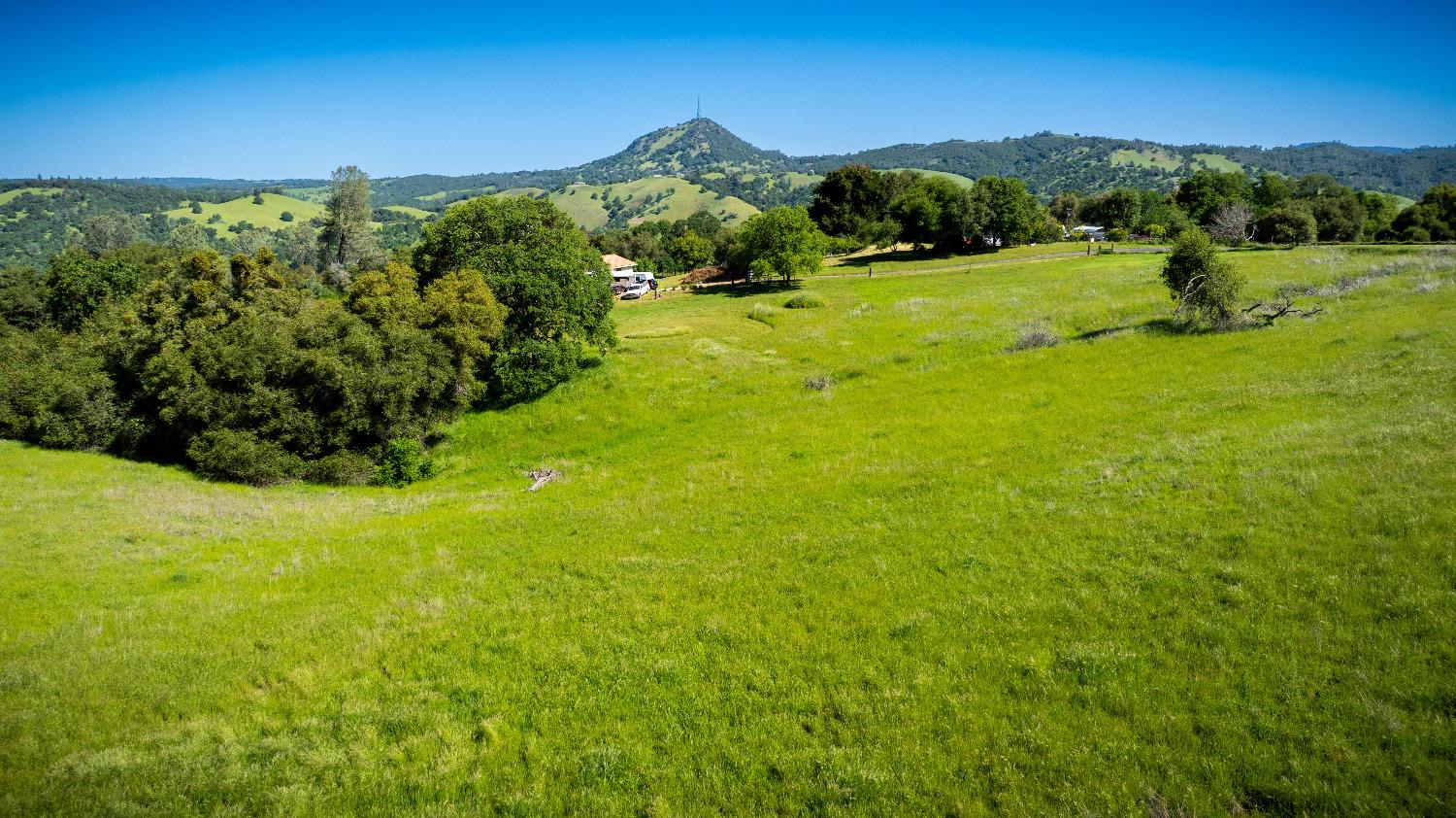 Sunshine Lane, Mokelumne Hill, California image 2