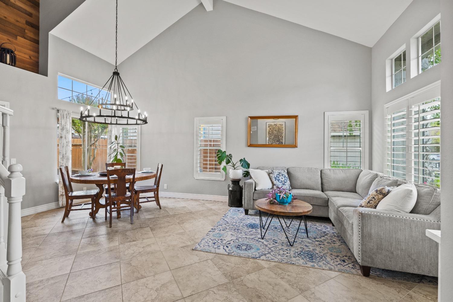 Thorndike Way, Folsom, California image 7