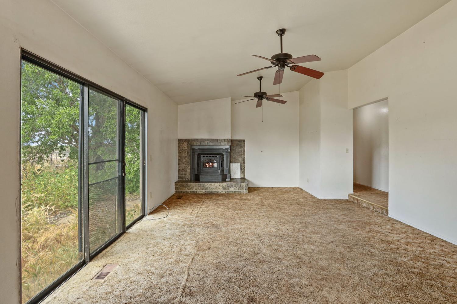 W Kingdon Road, Lodi, California image 8