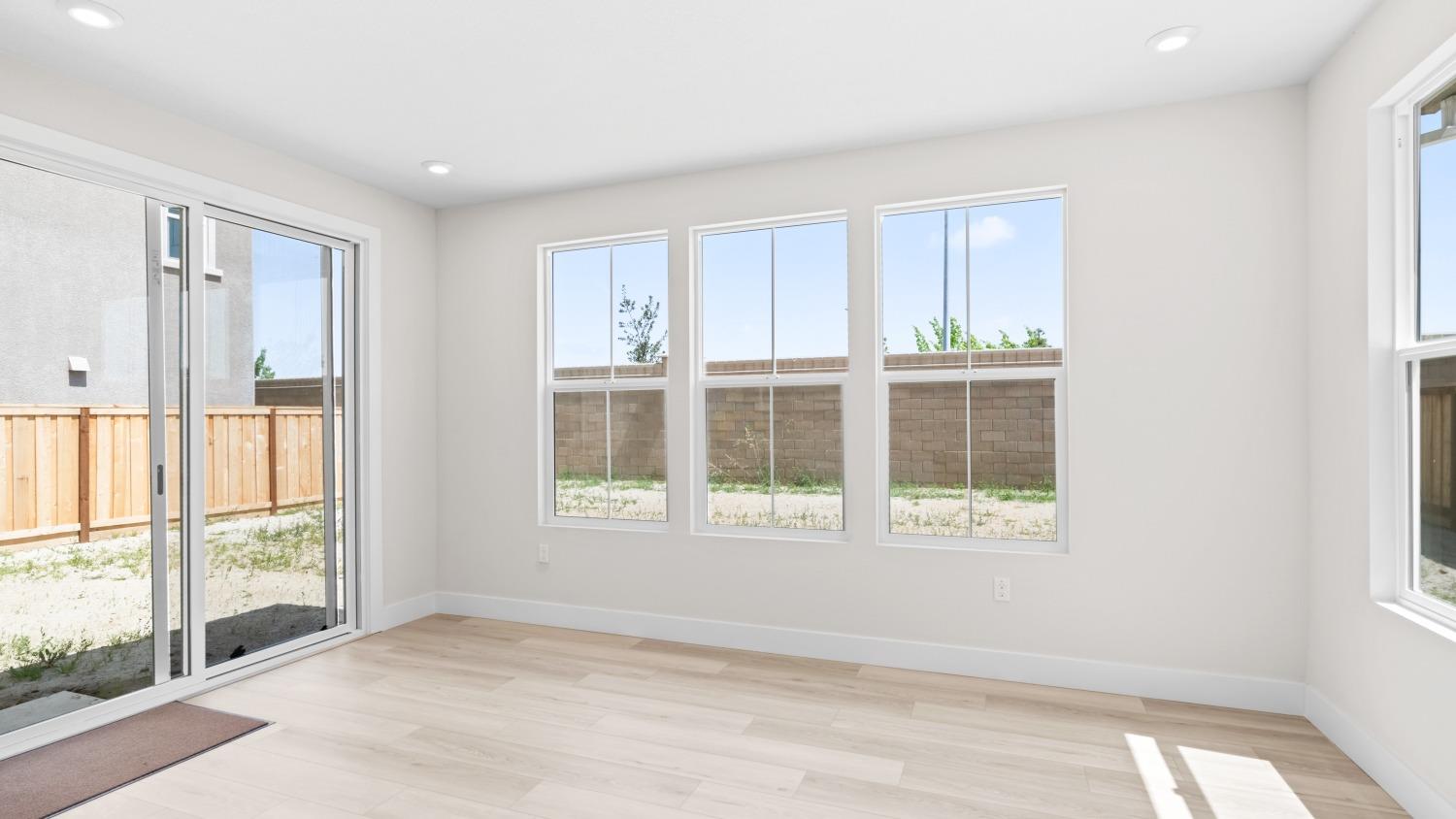 Detail Gallery Image 19 of 40 For 2142 Coral Dr, Lodi,  CA 95242 - 4 Beds | 3 Baths
