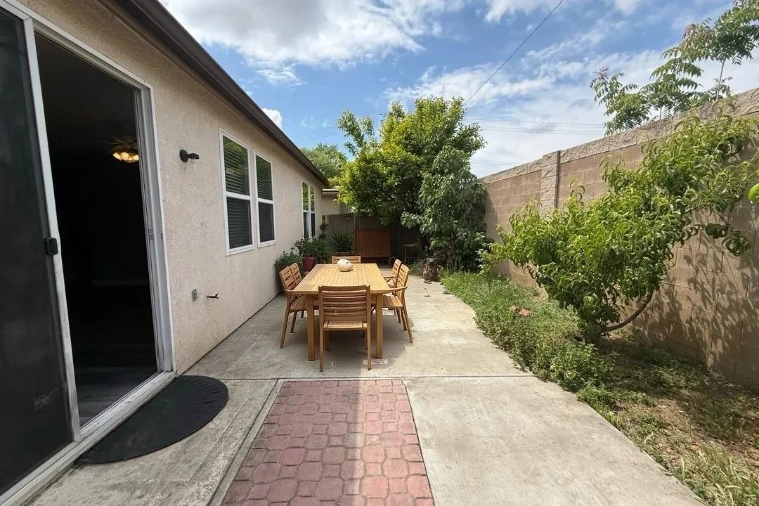 Detail Gallery Image 15 of 16 For 209 Elgin Ave, Lodi,  CA 95240 - 3 Beds | 2 Baths