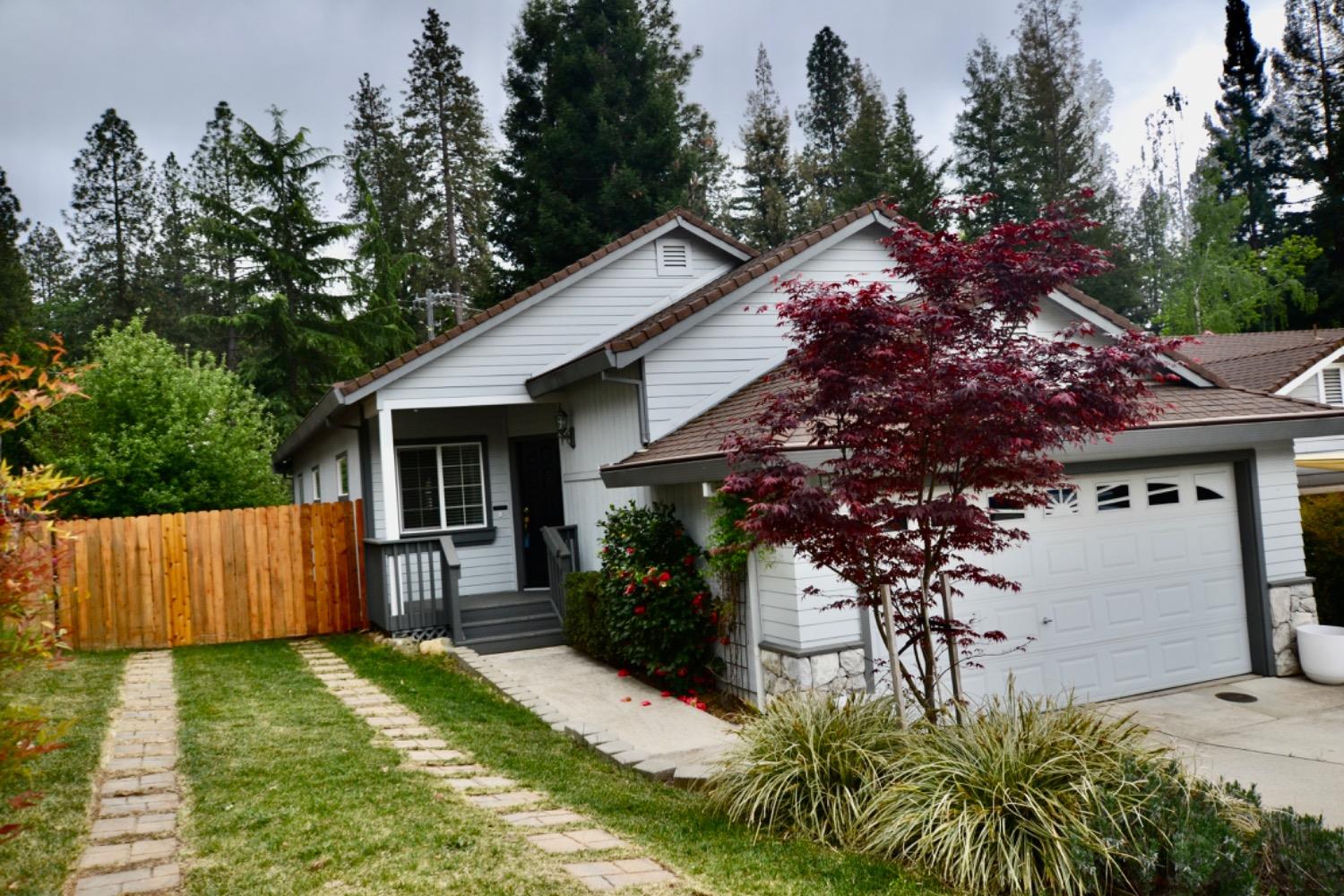 Samantha Way, Grass Valley, California image 13