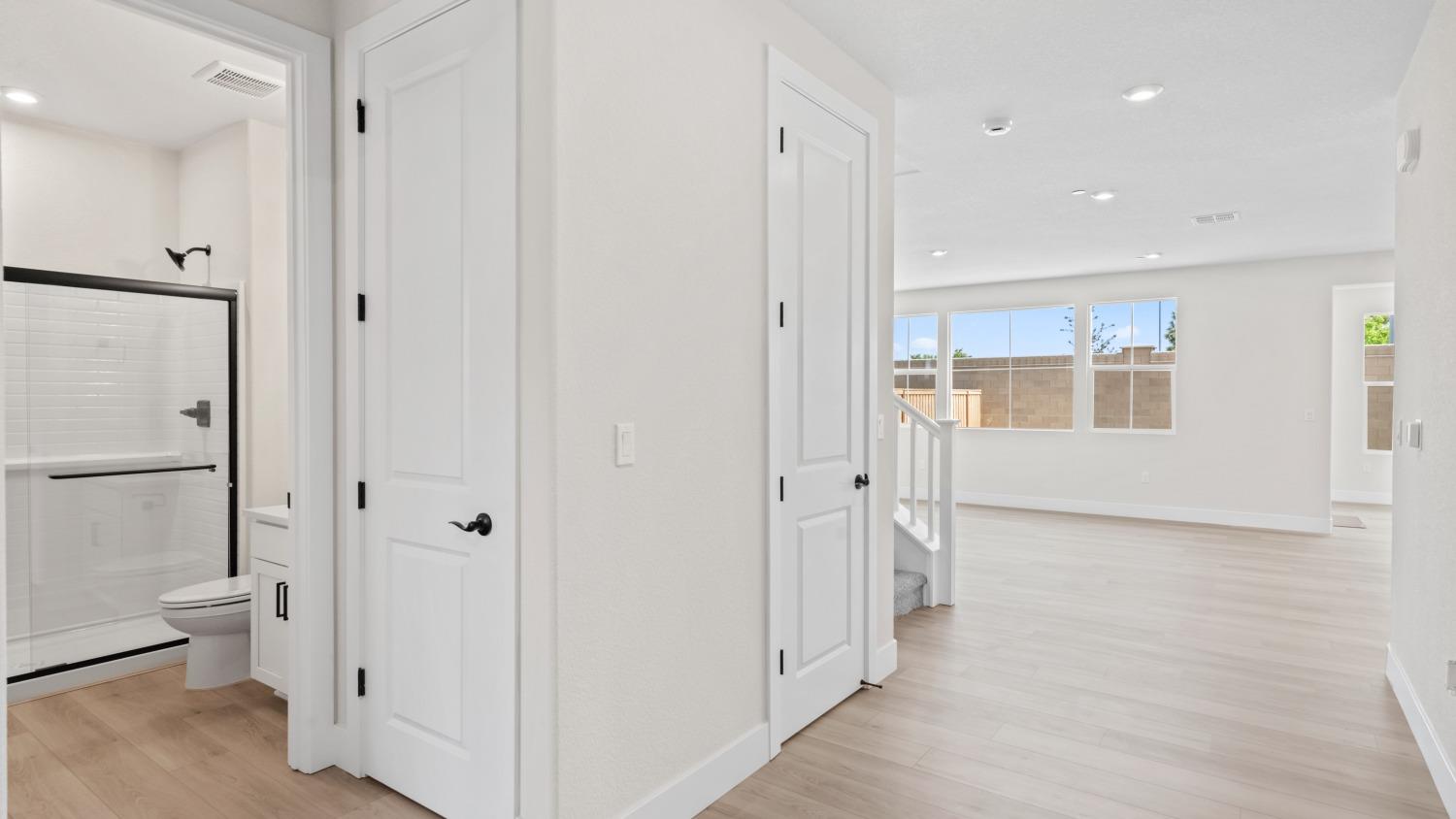 Detail Gallery Image 4 of 40 For 2142 Coral Dr, Lodi,  CA 95242 - 4 Beds | 3 Baths