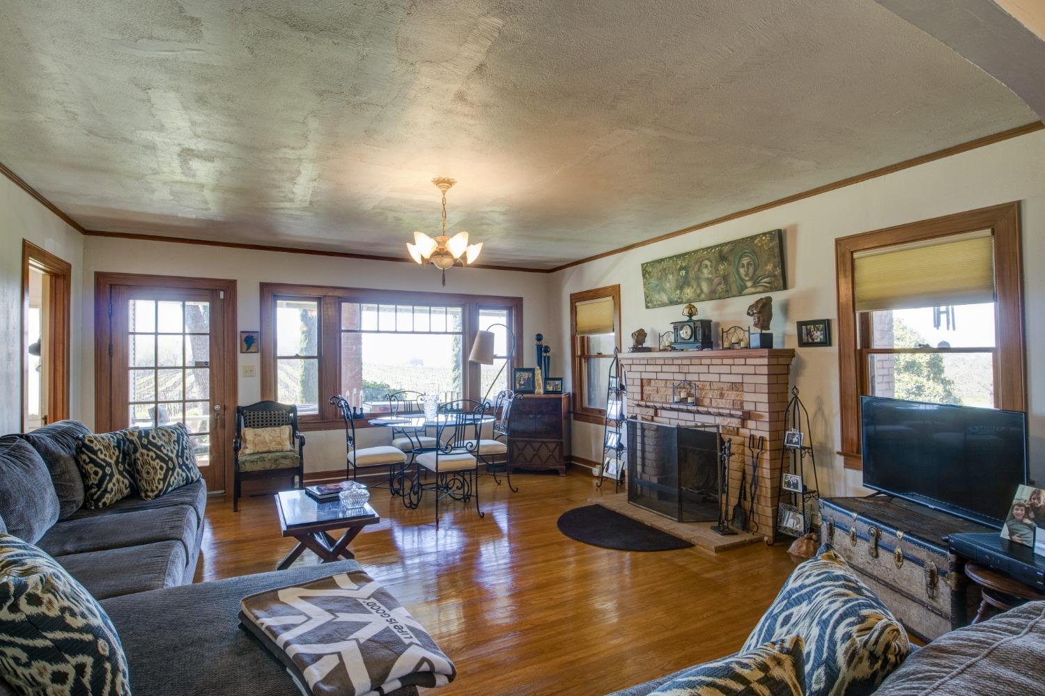 Detail Gallery Image 11 of 87 For 20865 Shenandoah School Rd, Plymouth,  CA 95669 - 5 Beds | 1 Baths
