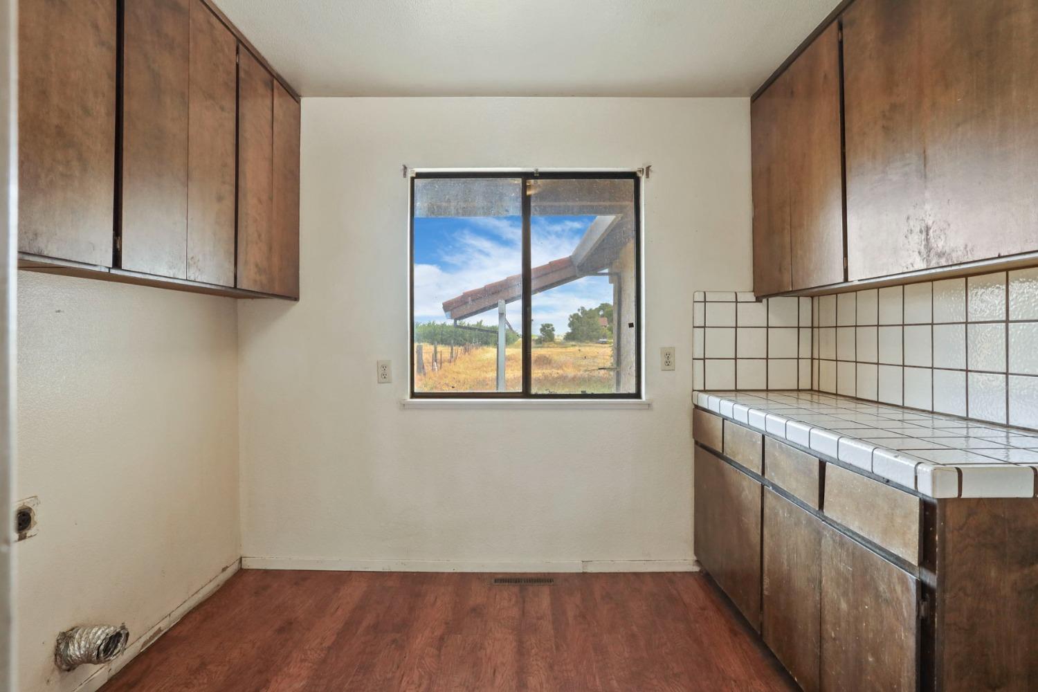 W Kingdon Road, Lodi, California image 14