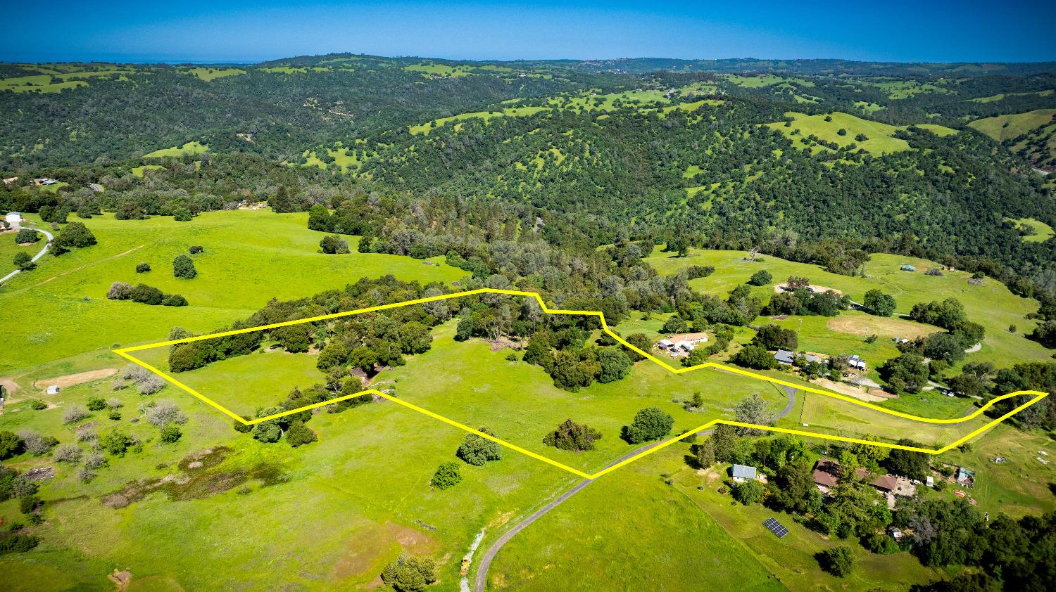 Sunshine Lane, Mokelumne Hill, California image 9