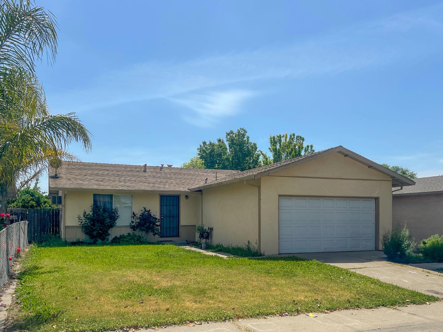 Loretta Court, Stockton, California image 1