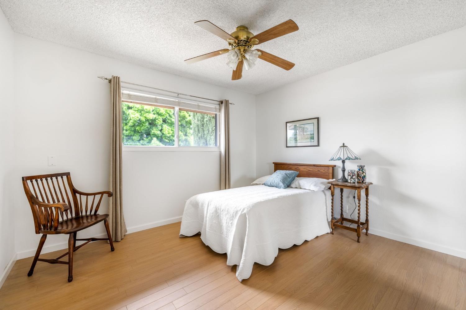 Detail Gallery Image 34 of 40 For 737 Heather Ln, Woodland,  CA 95695 - 4 Beds | 2/1 Baths