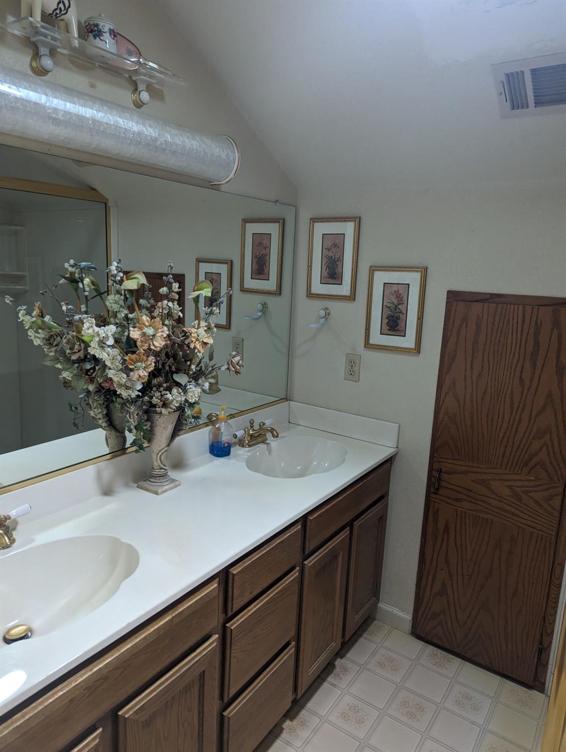 Longridge Court, Foresthill, California image 15