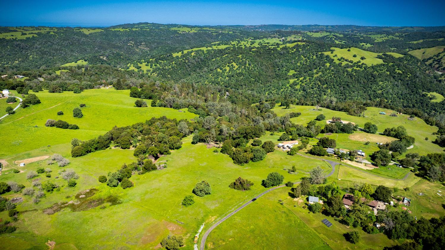 Sunshine Lane, Mokelumne Hill, California image 49