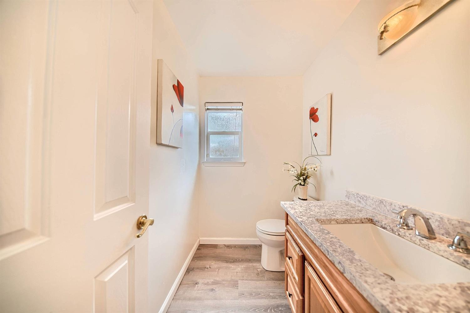 Detail Gallery Image 24 of 99 For 721 Amaretto Dr, Tracy,  CA 95376 - 5 Beds | 2/1 Baths
