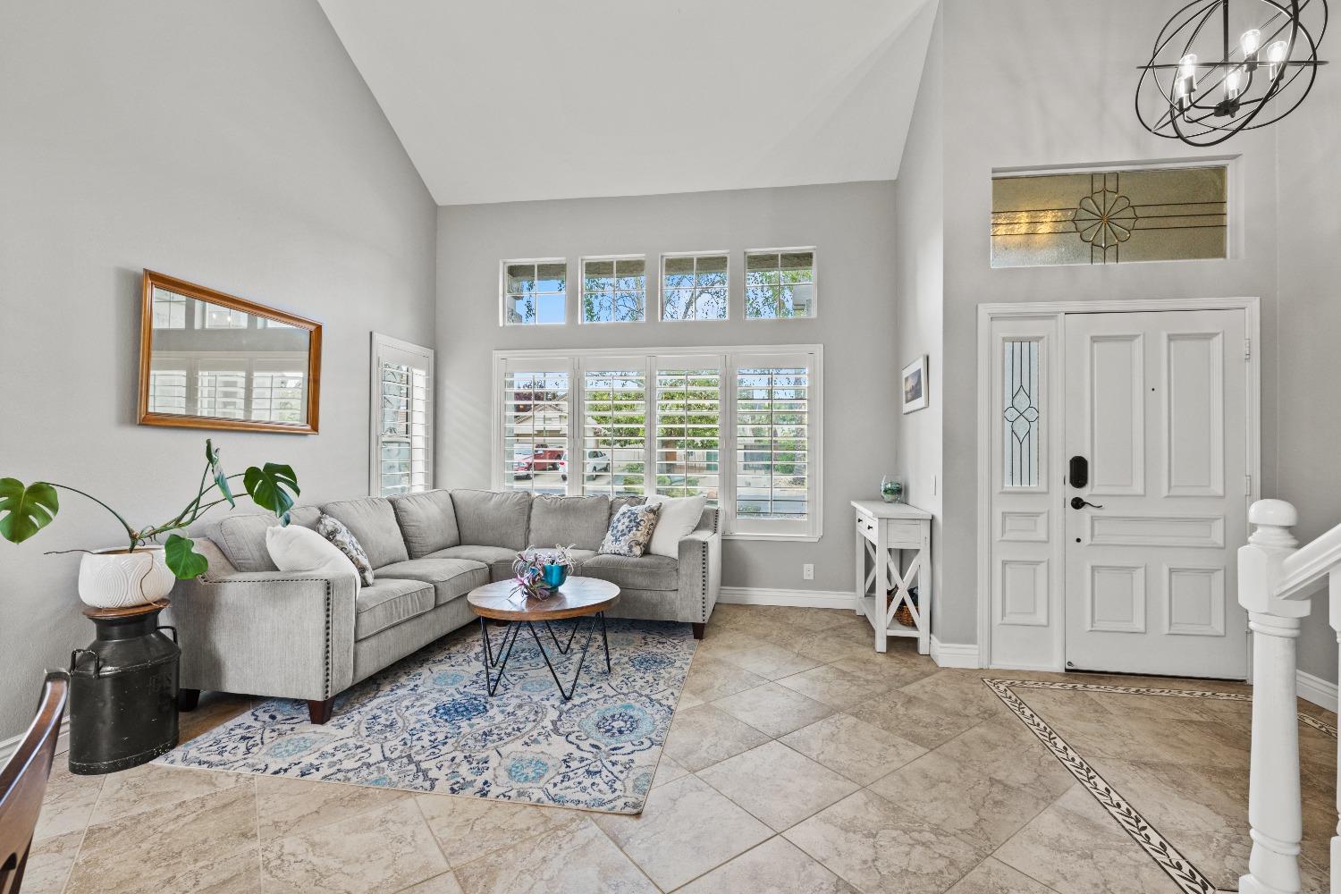 Thorndike Way, Folsom, California image 9