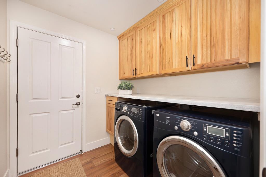 Detail Gallery Image 34 of 84 For 260 Woodhaven Pl, West Sacramento,  CA 95605 - 5 Beds | 3 Baths