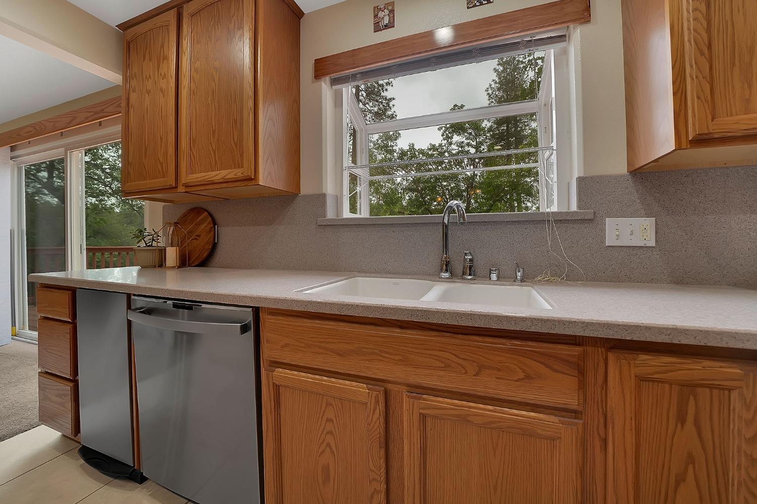 Detail Gallery Image 23 of 72 For 19621 E Clinton Rd, Jackson,  CA 95642 - 3 Beds | 2 Baths