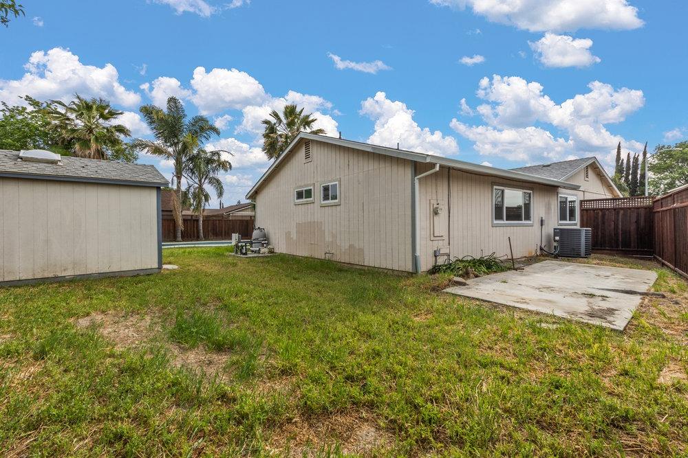 Countryfield Drive, Sacramento, California image 26