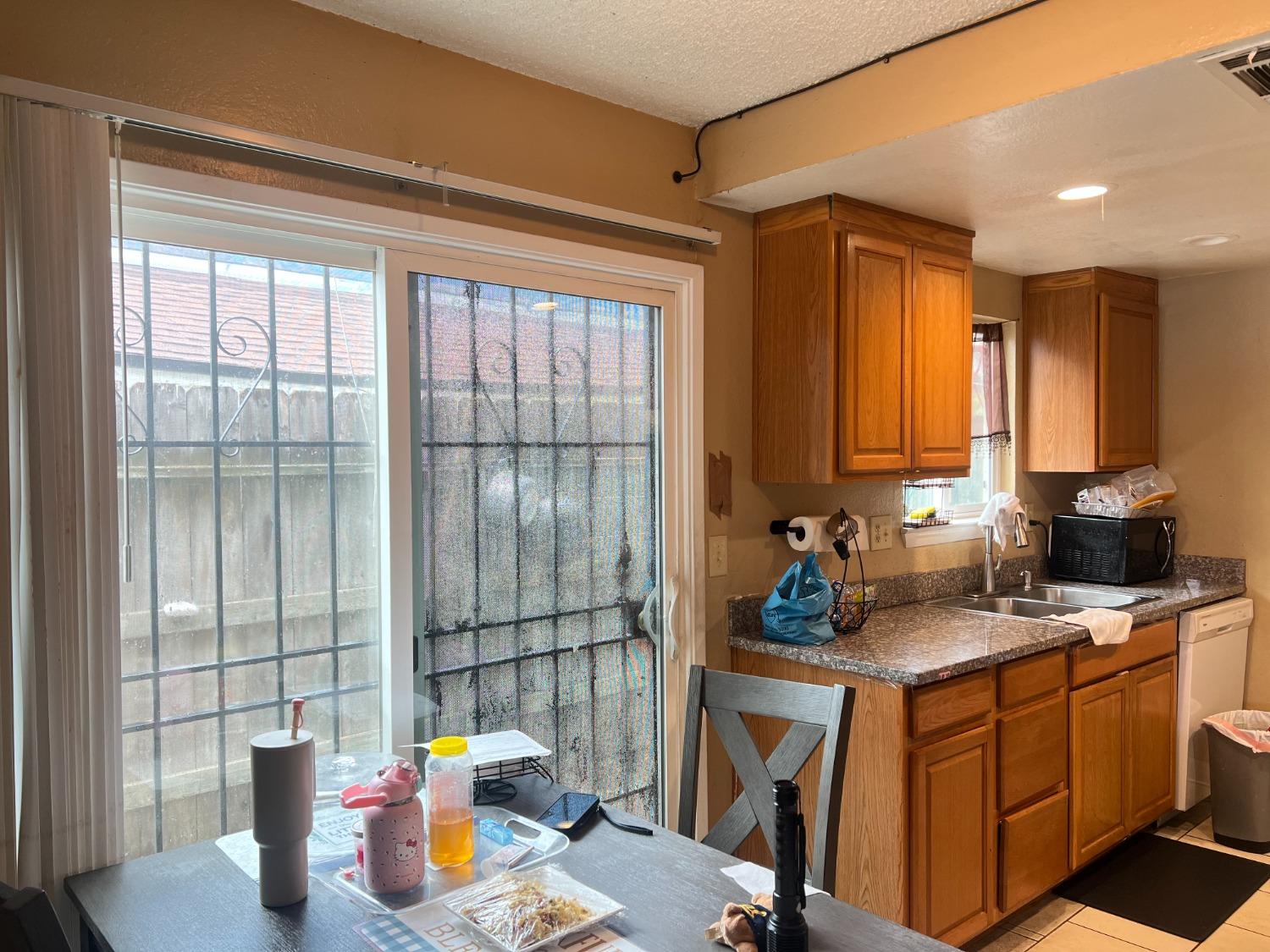 3045 Wentworth Drive, Stockton, California image 6