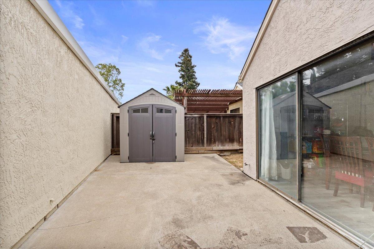 Detail Gallery Image 23 of 27 For 1496 Waterwheel Dr, Sacramento,  CA 95833 - 3 Beds | 2 Baths
