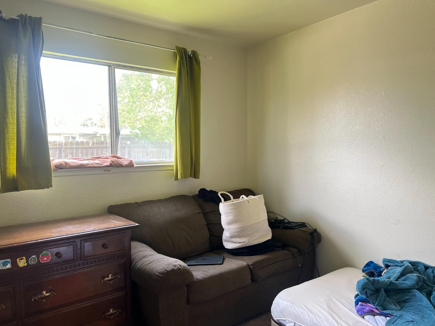 Loretta Court, Stockton, California image 7