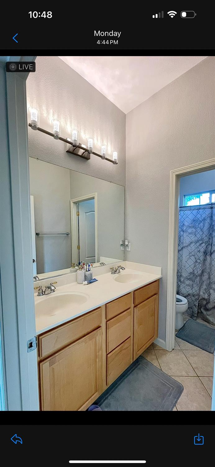Palmate Way, Sacramento, California image 9