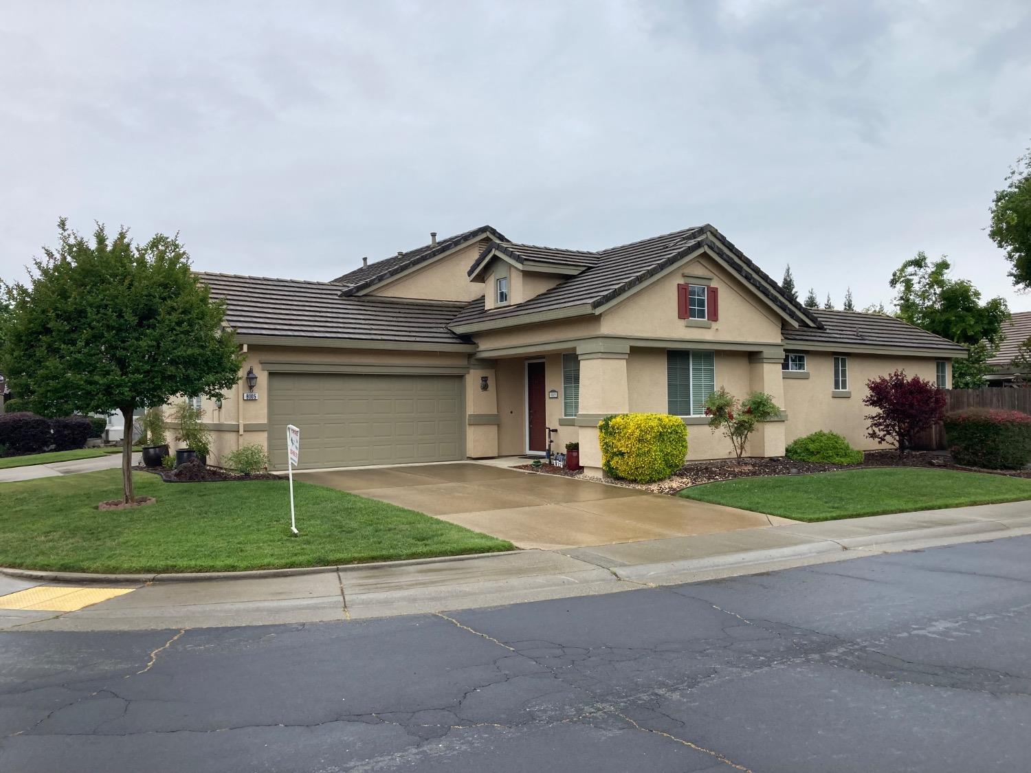 Alpine View Drive, Roseville, California image 2