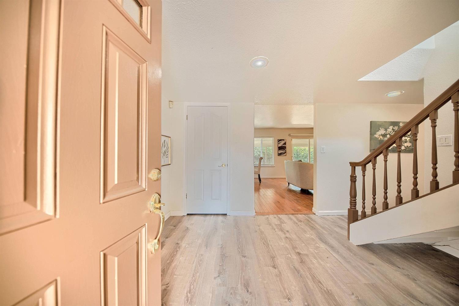 Detail Gallery Image 2 of 99 For 721 Amaretto Dr, Tracy,  CA 95376 - 5 Beds | 2/1 Baths