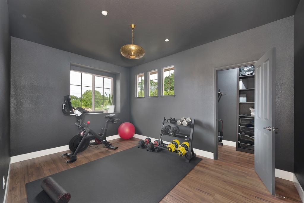 Detail Gallery Image 39 of 84 For 260 Woodhaven Pl, West Sacramento,  CA 95605 - 5 Beds | 3 Baths