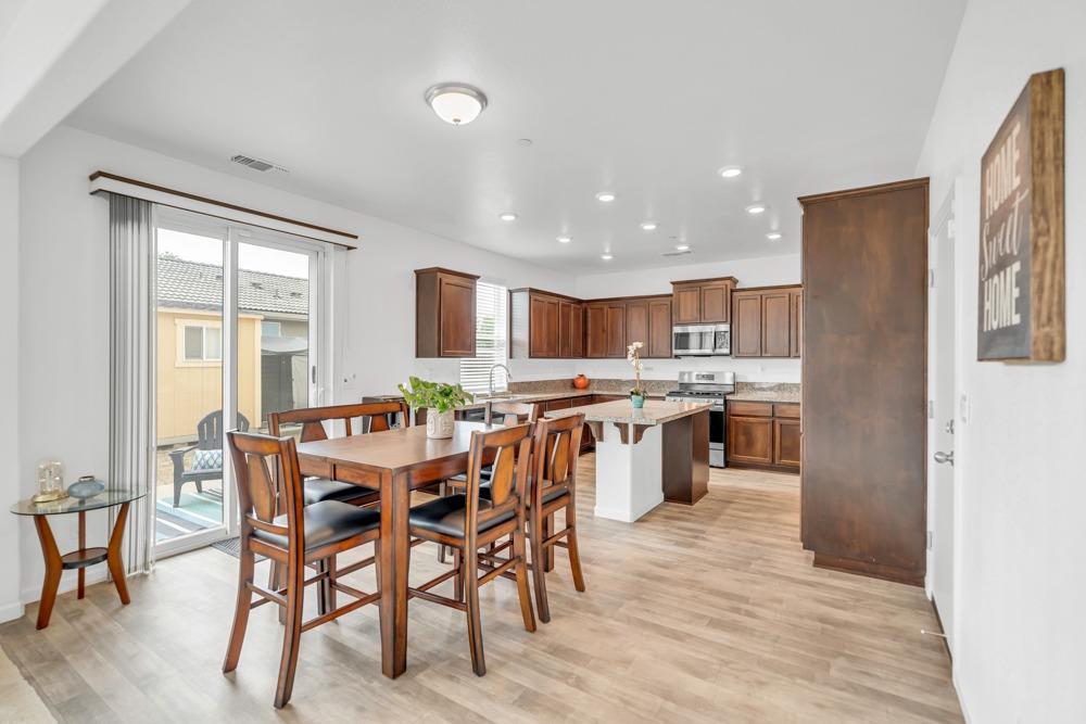 Altos Avenue, Sacramento, California image 9