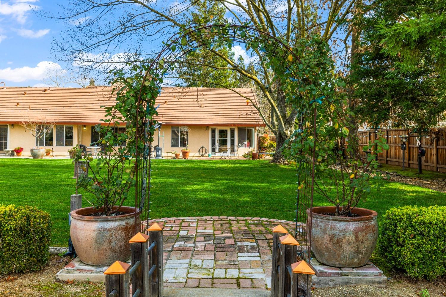 Detail Gallery Image 61 of 65 For 10280 Cavalletti Dr, Sacramento,  CA 95829 - 4 Beds | 3 Baths