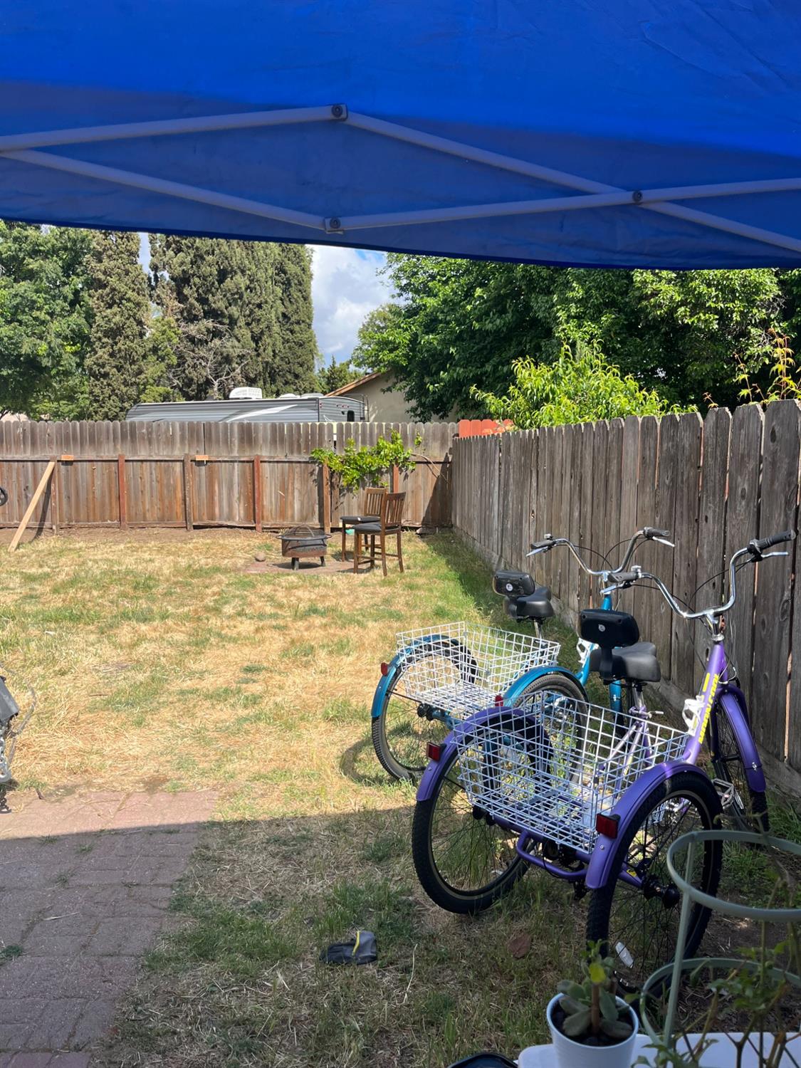 St James Place, Modesto, California image 3