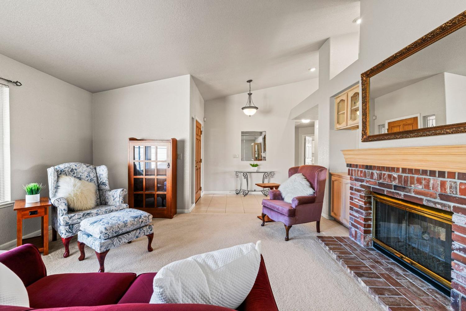 Cavalletti Drive, Sacramento, California image 9