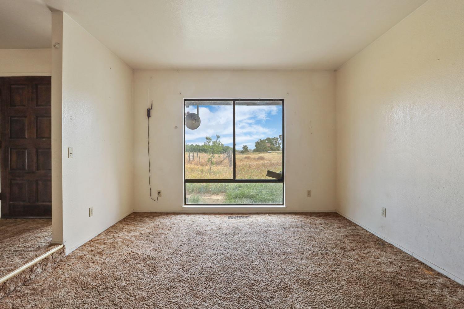 W Kingdon Road, Lodi, California image 5