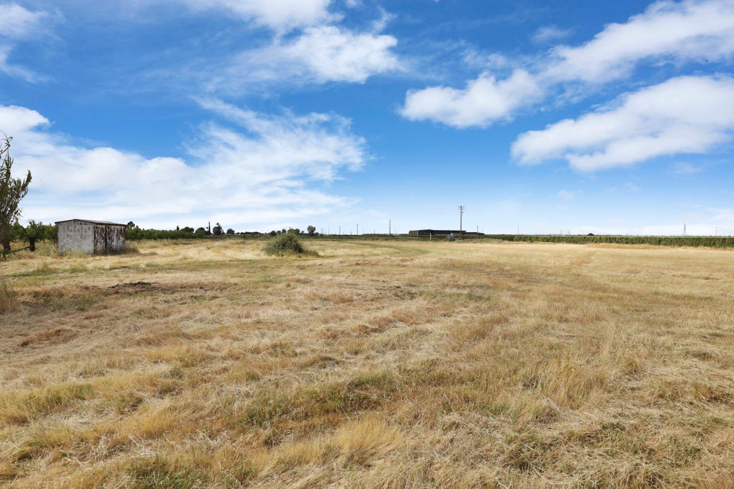 W Kingdon Road, Lodi, California image 38
