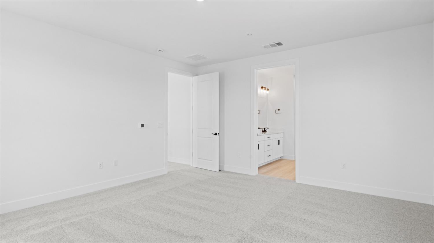 Detail Gallery Image 25 of 38 For 2220 Coral Dr, Lodi,  CA 95242 - 4 Beds | 3 Baths
