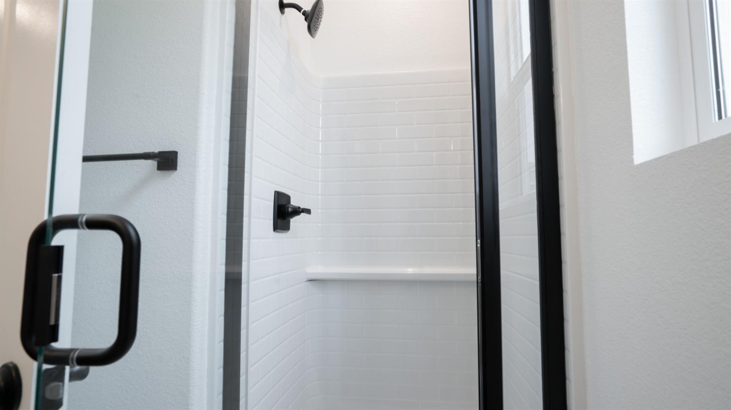 Detail Gallery Image 6 of 37 For 1023 Jarup Dr, Lathrop,  CA 95330 - 4 Beds | 3 Baths