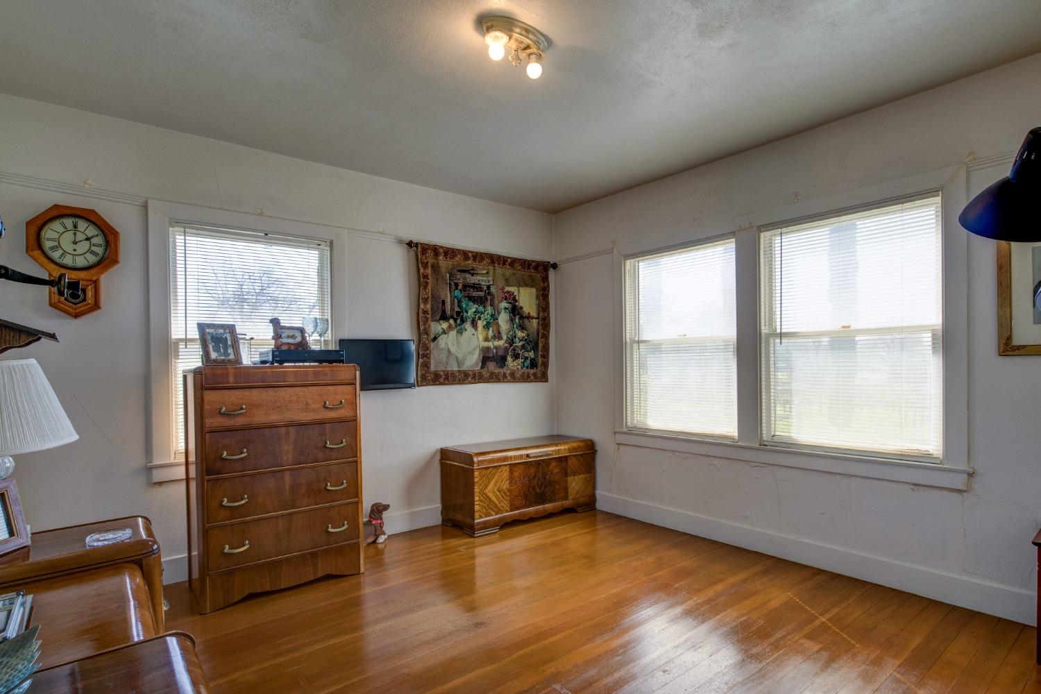 Detail Gallery Image 16 of 87 For 20865 Shenandoah School Rd, Plymouth,  CA 95669 - 5 Beds | 1 Baths