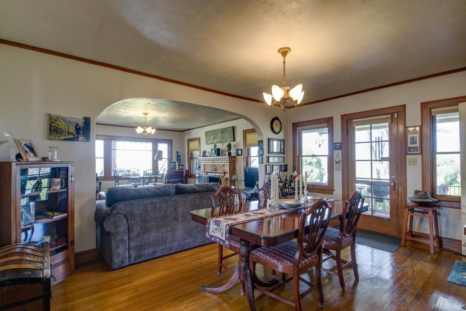 Detail Gallery Image 10 of 87 For 20865 Shenandoah School Rd, Plymouth,  CA 95669 - 5 Beds | 1 Baths