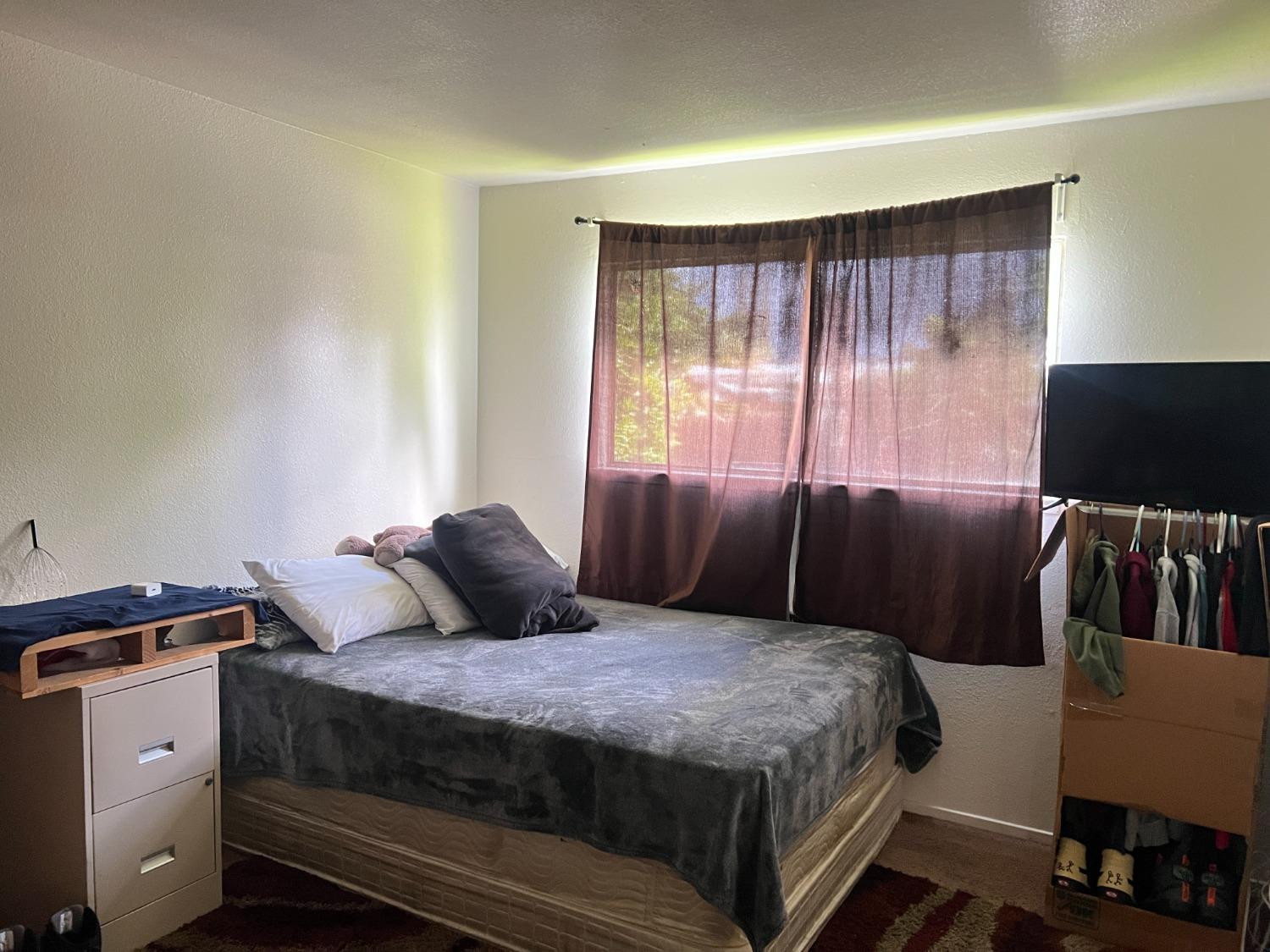 Loretta Court, Stockton, California image 3