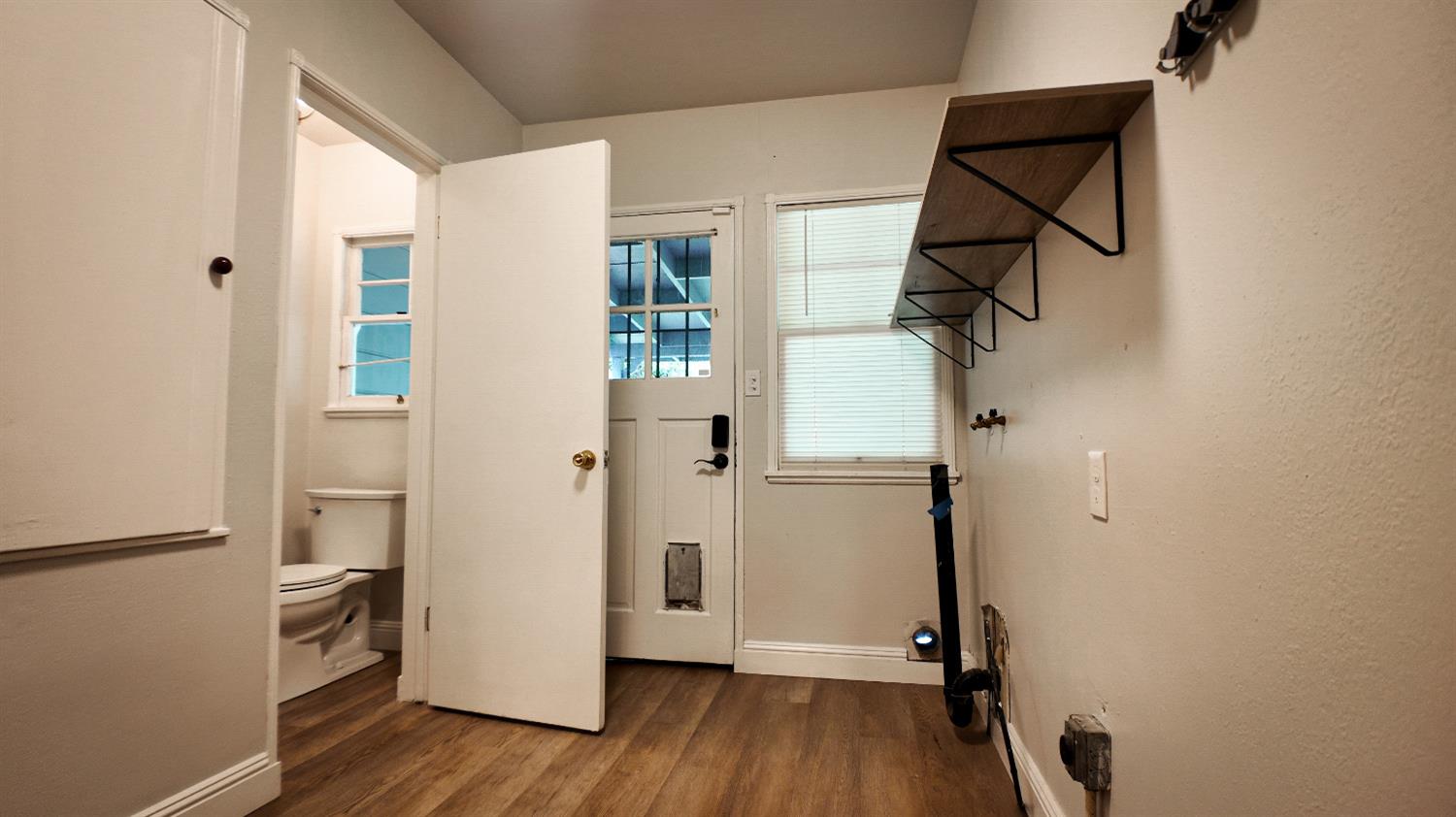 Detail Gallery Image 31 of 94 For 9432 Plum Ave, Stockton,  CA 95212 - 2 Beds | 2/1 Baths