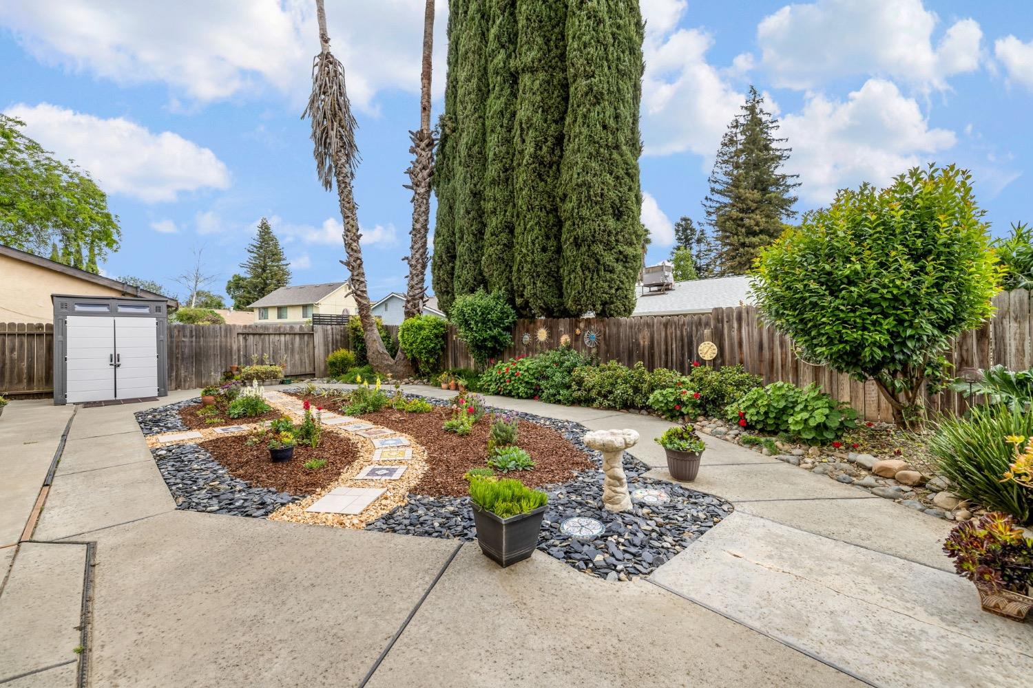 Detail Gallery Image 37 of 40 For 737 Heather Ln, Woodland,  CA 95695 - 4 Beds | 2/1 Baths
