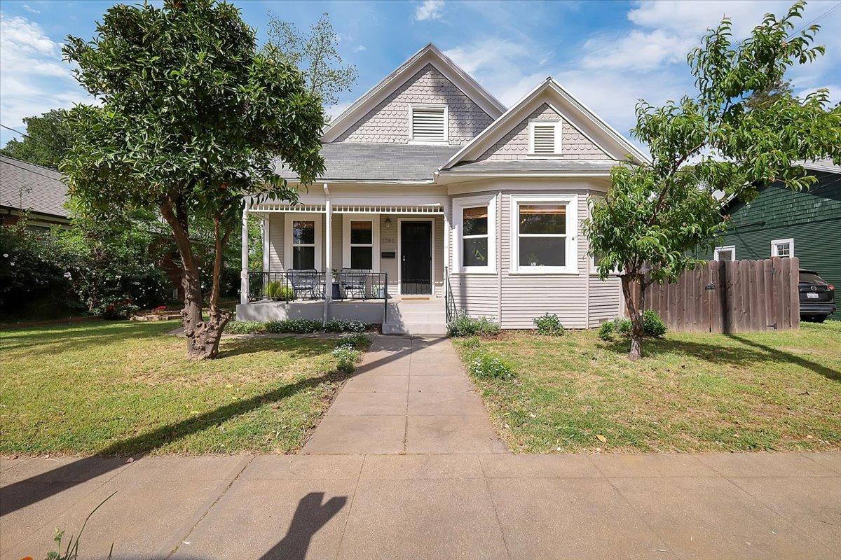 43rd Street, Sacramento, California image 1