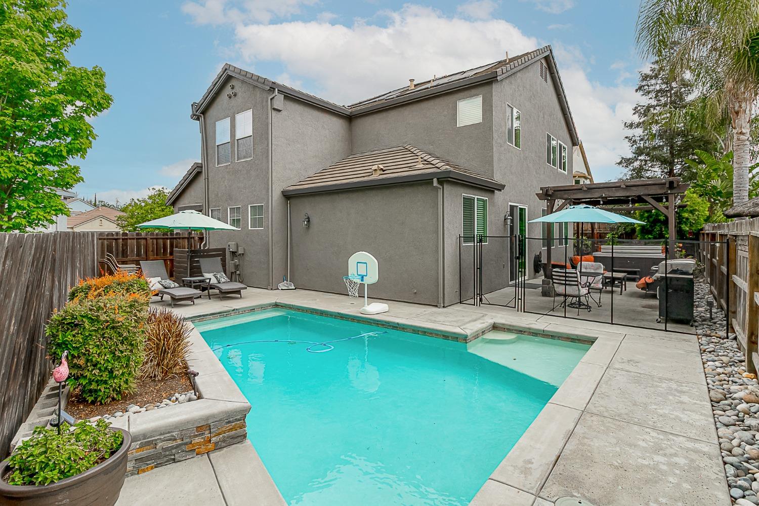 Athens Court, Manteca, California image 31
