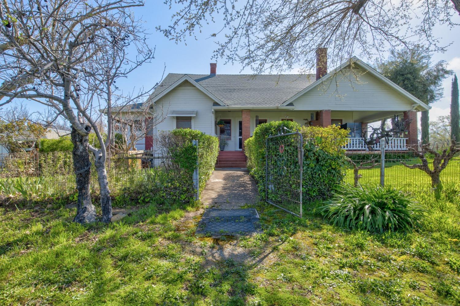 Detail Gallery Image 6 of 87 For 20865 Shenandoah School Rd, Plymouth,  CA 95669 - 5 Beds | 1 Baths