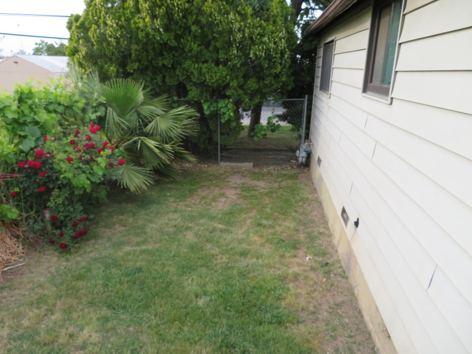 Silica Ave, Sacramento, California image 11