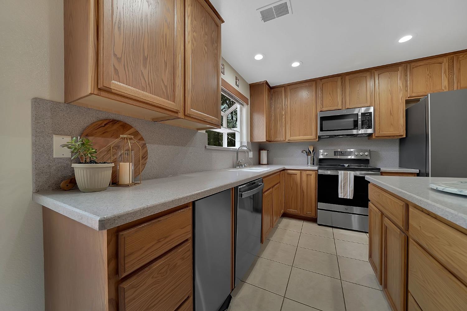 Detail Gallery Image 26 of 72 For 19621 E Clinton Rd, Jackson,  CA 95642 - 3 Beds | 2 Baths