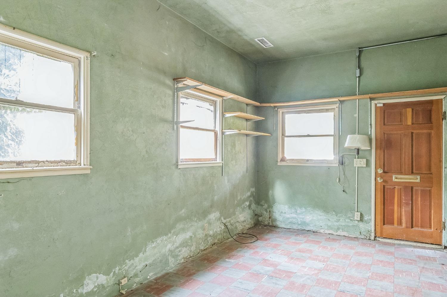 Detail Gallery Image 18 of 30 For 1232 Wellesley Ave, Modesto,  CA 95350 - 3 Beds | 2/1 Baths