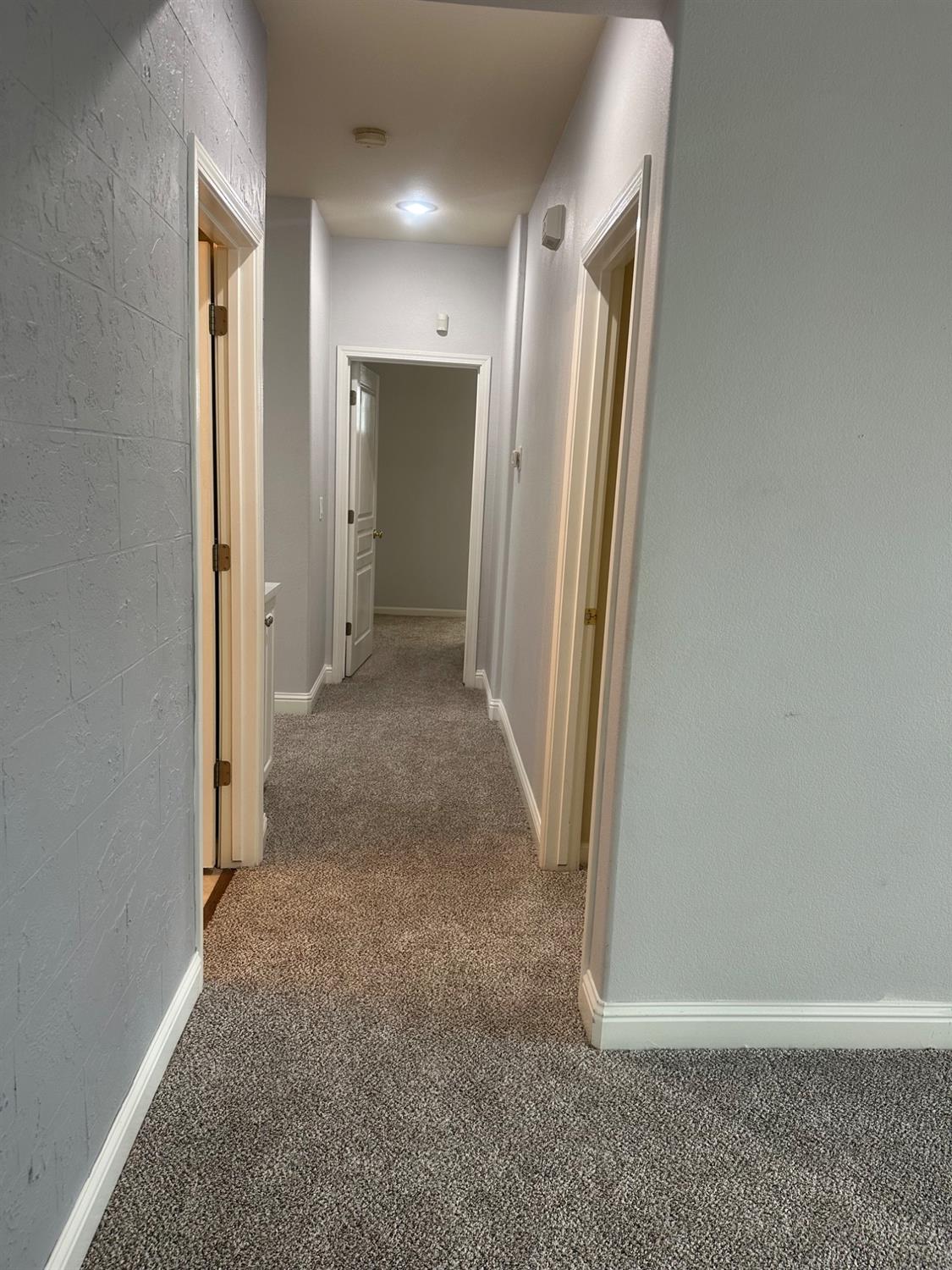 Detail Gallery Image 17 of 36 For 2402 Jessica Cir, Escalon,  CA 95320 - 3 Beds | 2 Baths